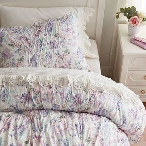PotteryBarn🪻Lavender🪻floral Damask Quilt Bundle
